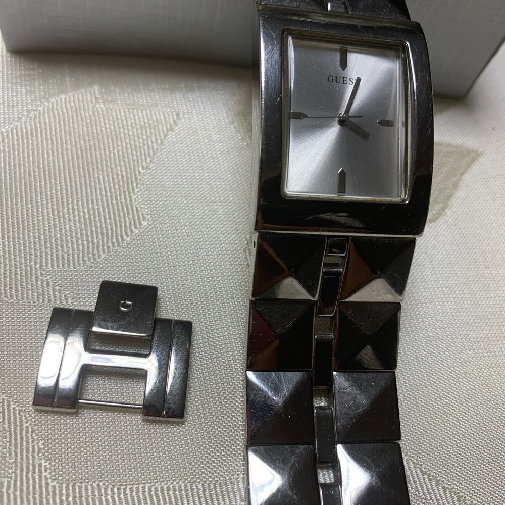 Guess watch - Picture 2 of 3